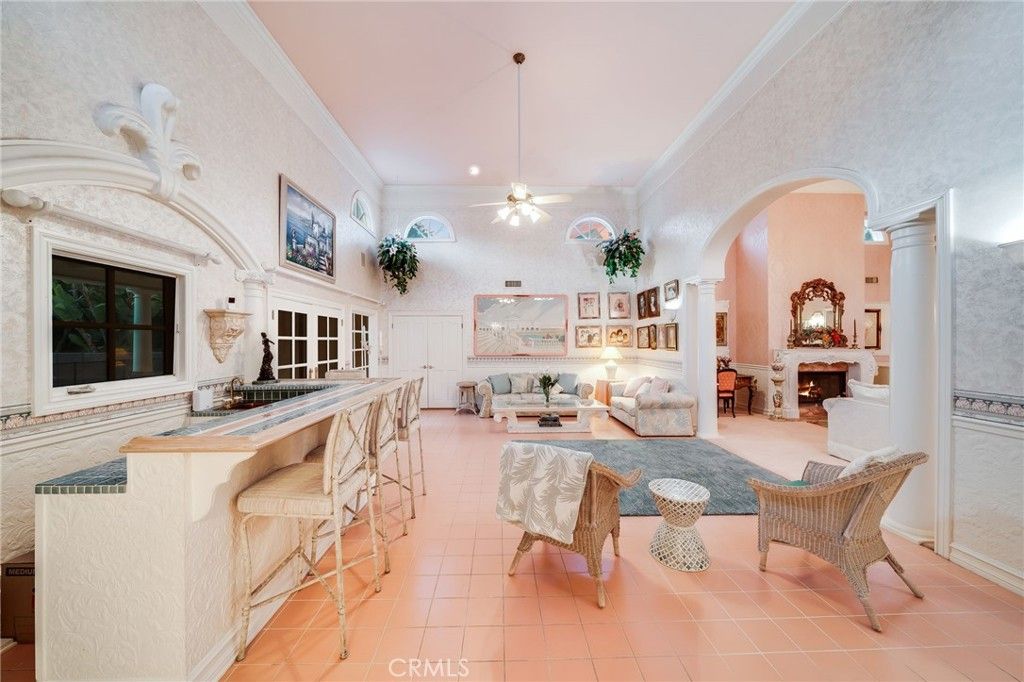 Fireplace, Interior, Living room, Recessed Lighting