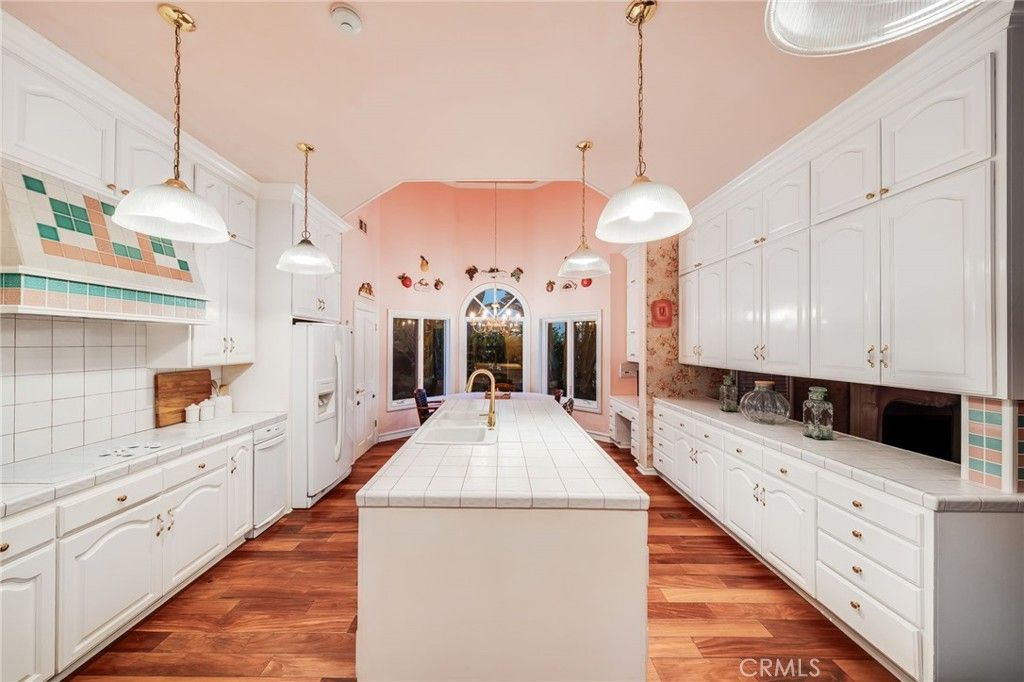 Interior, Kitchen, Pendant Lights, Tile Countertops, Wood Texture Flooring