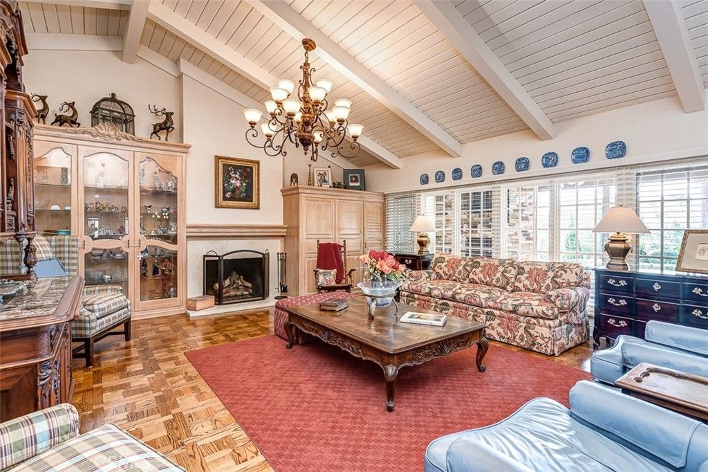 Chandelier, Fireplace, Interior, Living room, Wood Texture Flooring