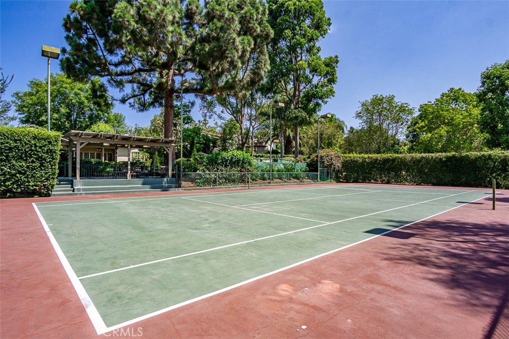 Exterior, Tennis Courts