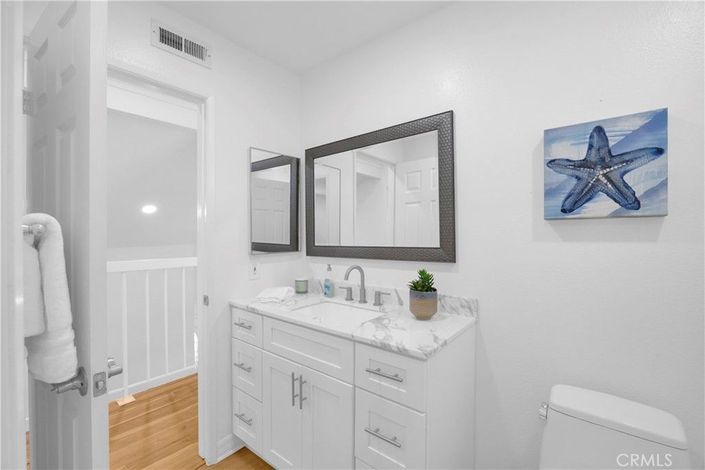 Bathroom, Interior, Recessed Lighting, Wood Texture Flooring