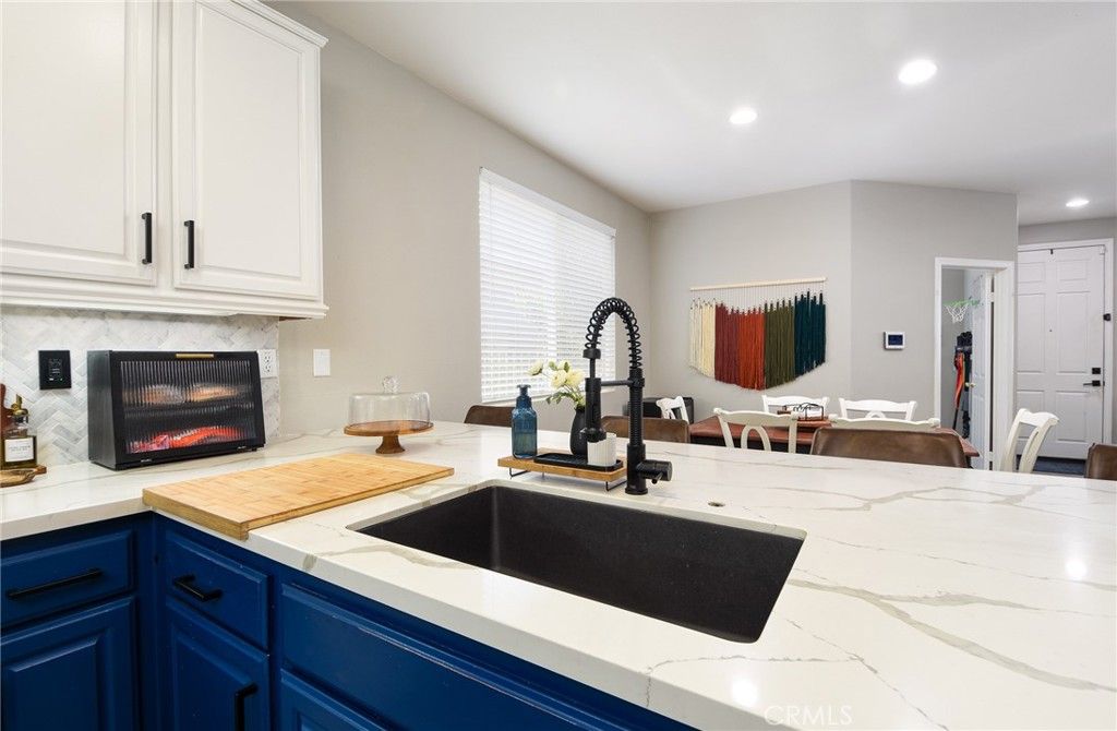 Dining room, Fireplace, Interior, Recessed Lighting