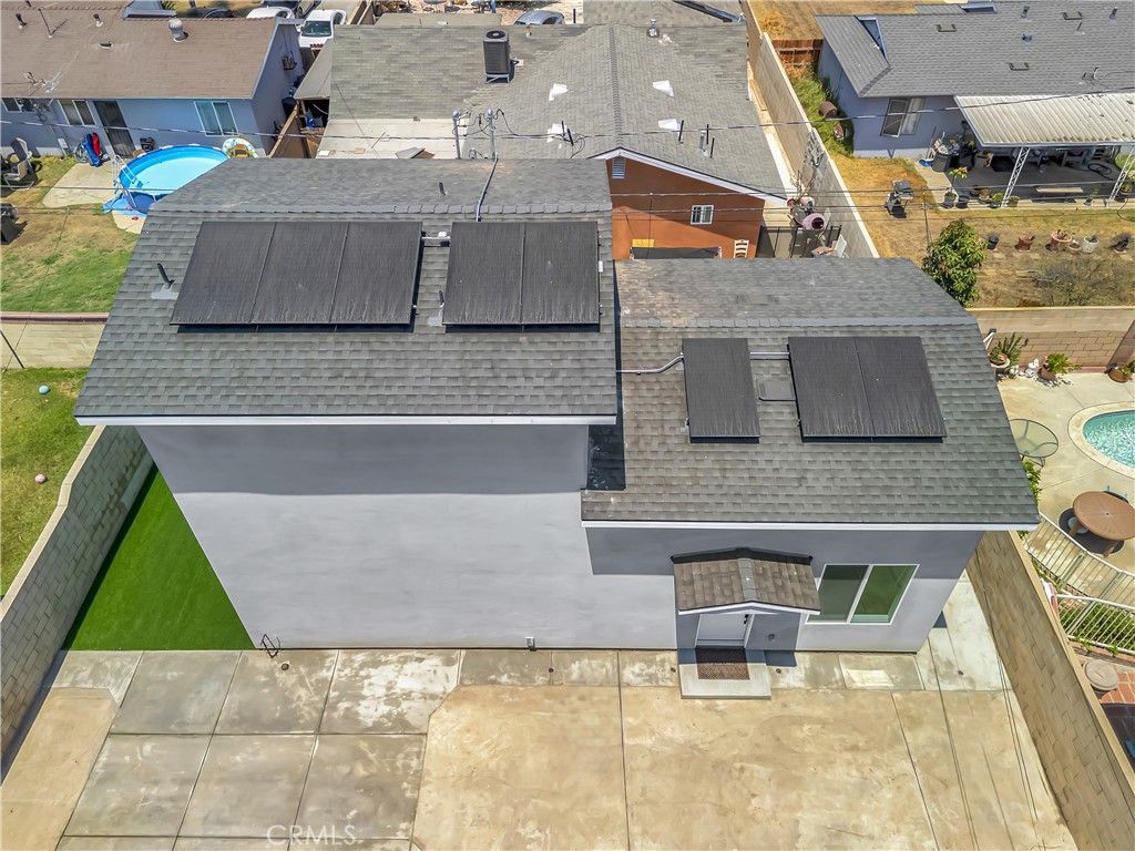 Exterior, Drone