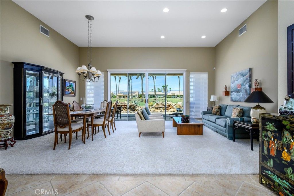 Chandelier, Dining room, Interior, Living room, Recessed Lighting