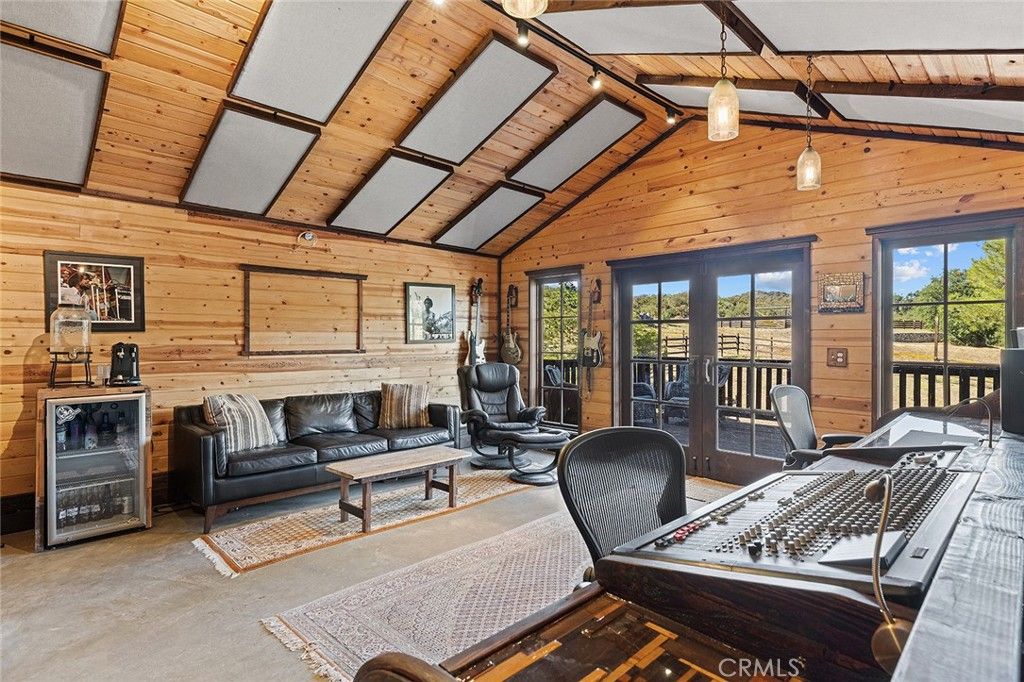 Interior, Pendant Lights, Wooden Beams, Wooden Ceilings, Wooden Walls