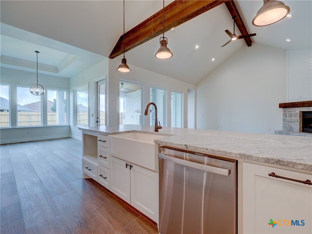 Interior, Kitchen, Pendant Lights, Recessed Lighting, Wood Texture Flooring