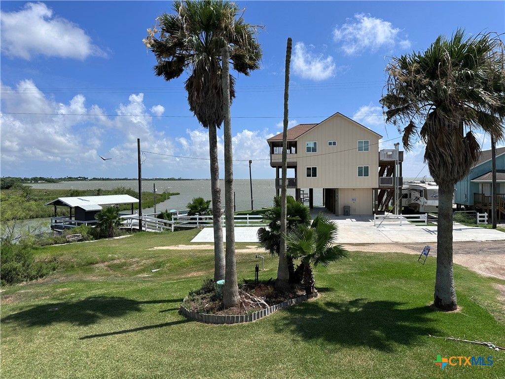 Backyard, Exterior, Pool, Water