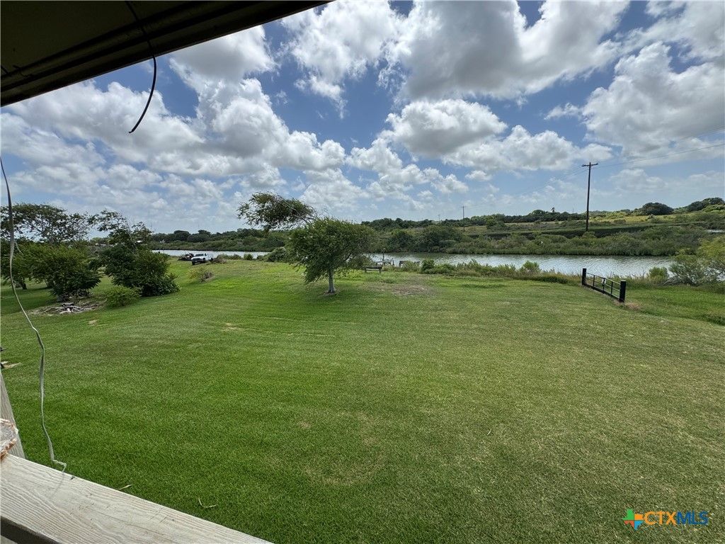 Backyard, Exterior, Water