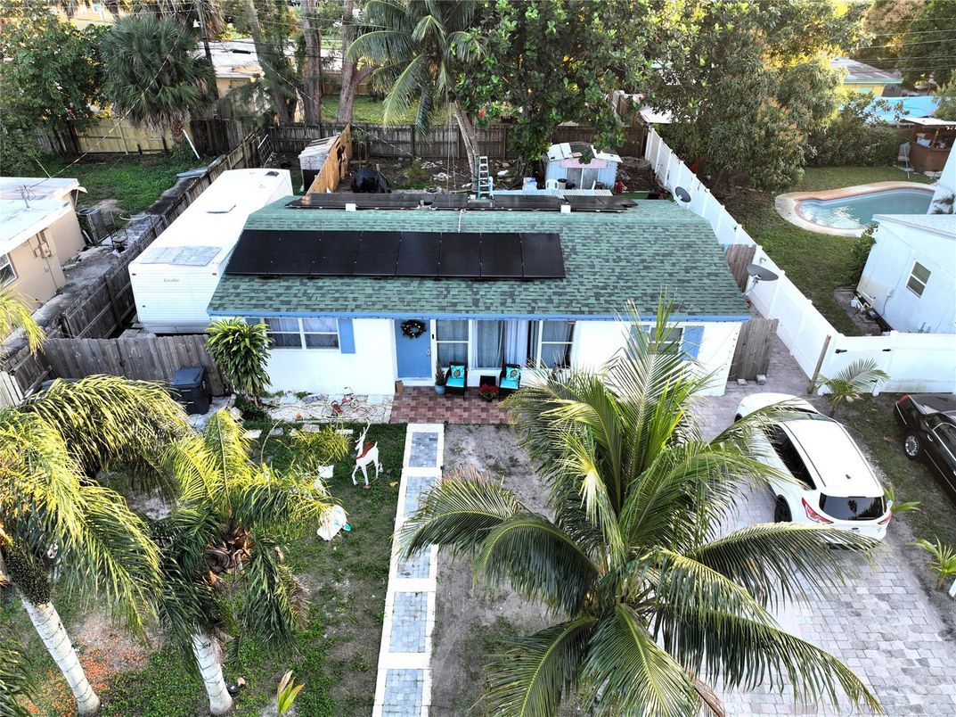 Exterior, Drone