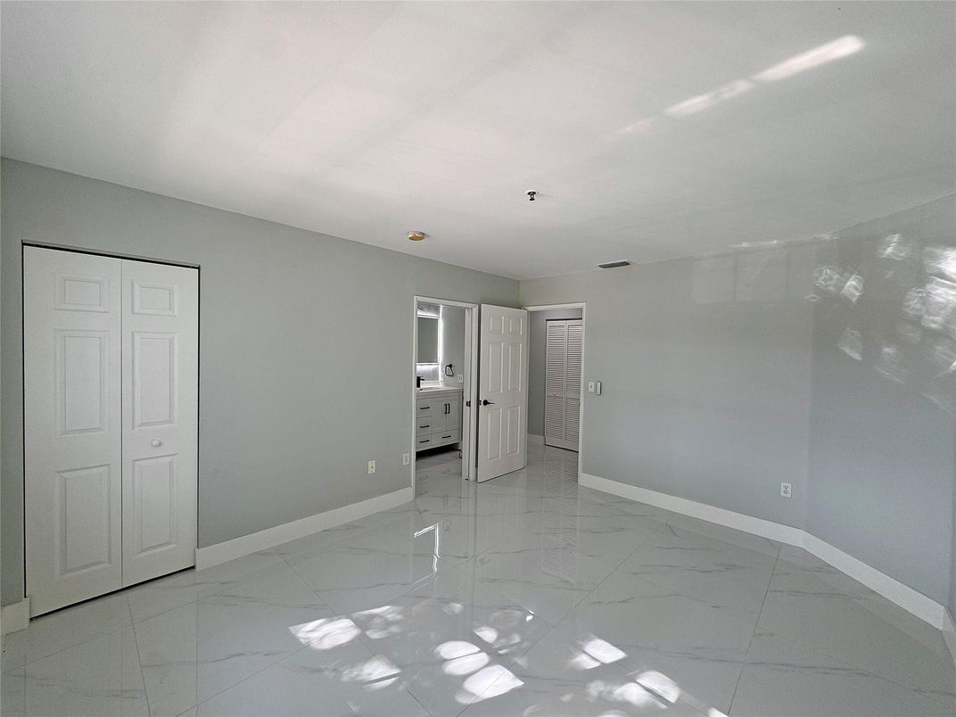Empty room, Interior, Marble