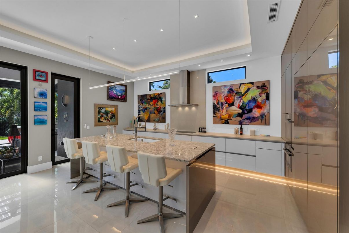 Interior, Kitchen, Pendant Lights, Recessed Lighting, Stainless Steel Appliances