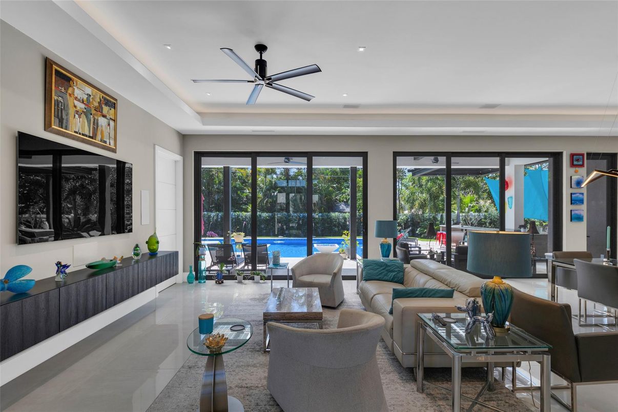Dining room, Interior, Living room, Recessed Lighting