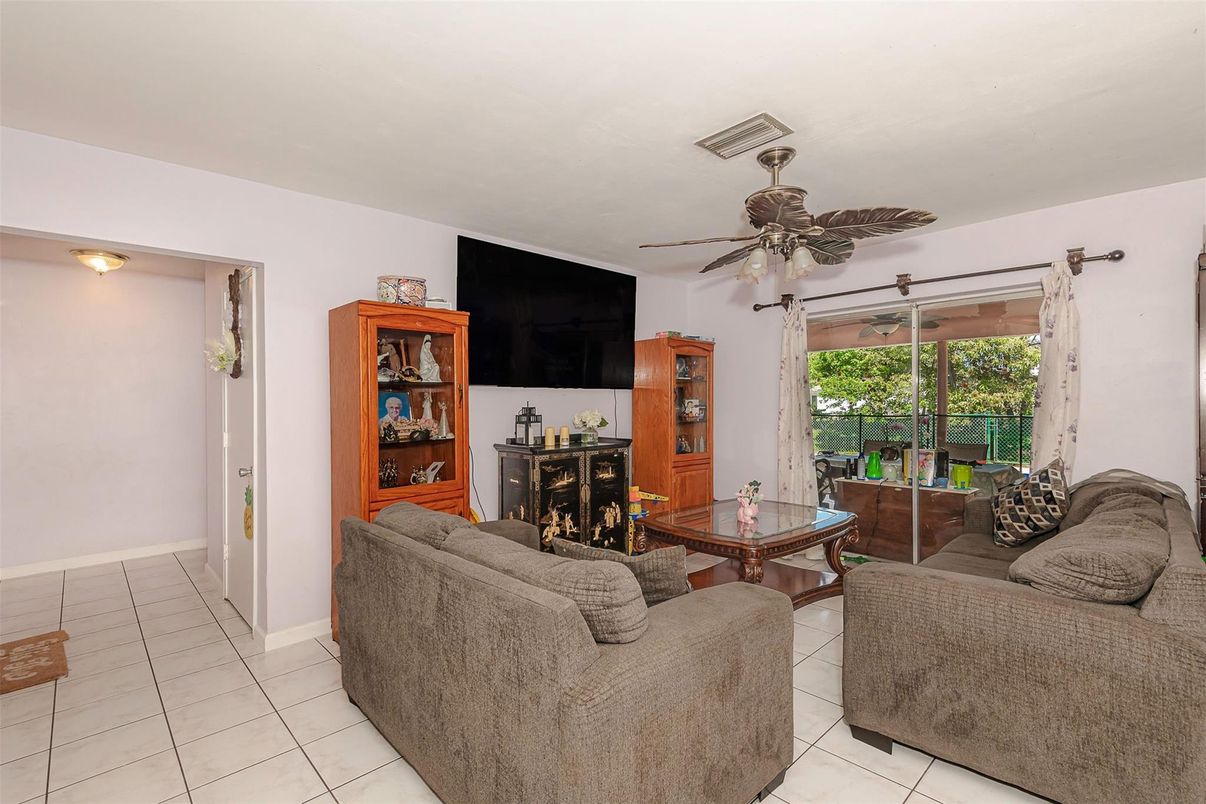 Interior, Living room