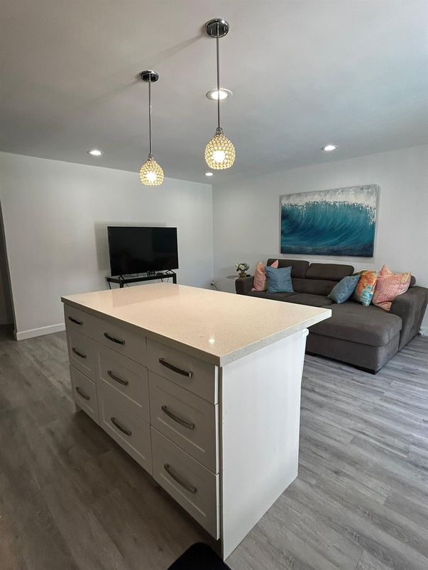 Interior, Living room, Pendant Lights, Recessed Lighting, Wood Texture Flooring