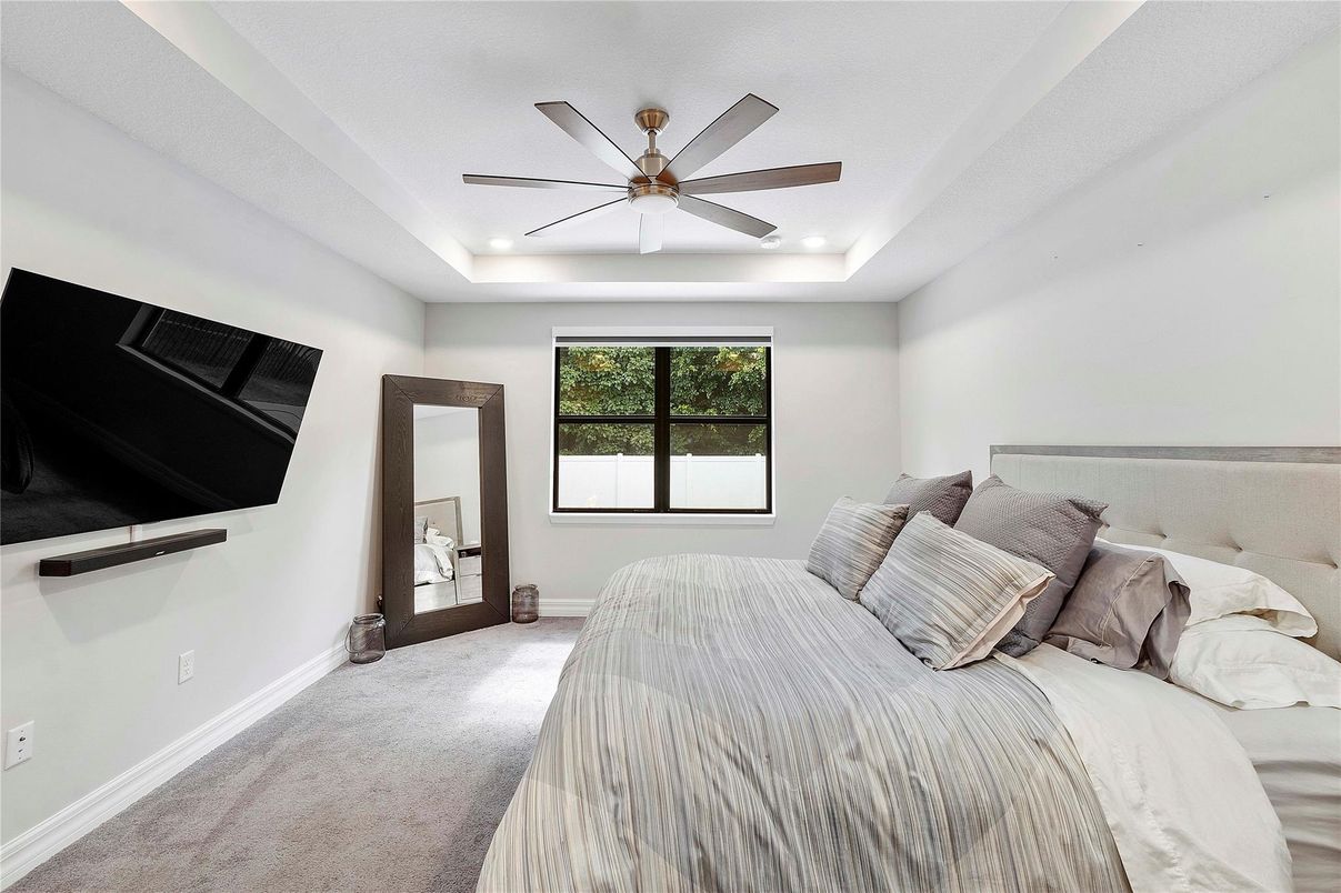 Bedroom, Interior, Recessed Lighting