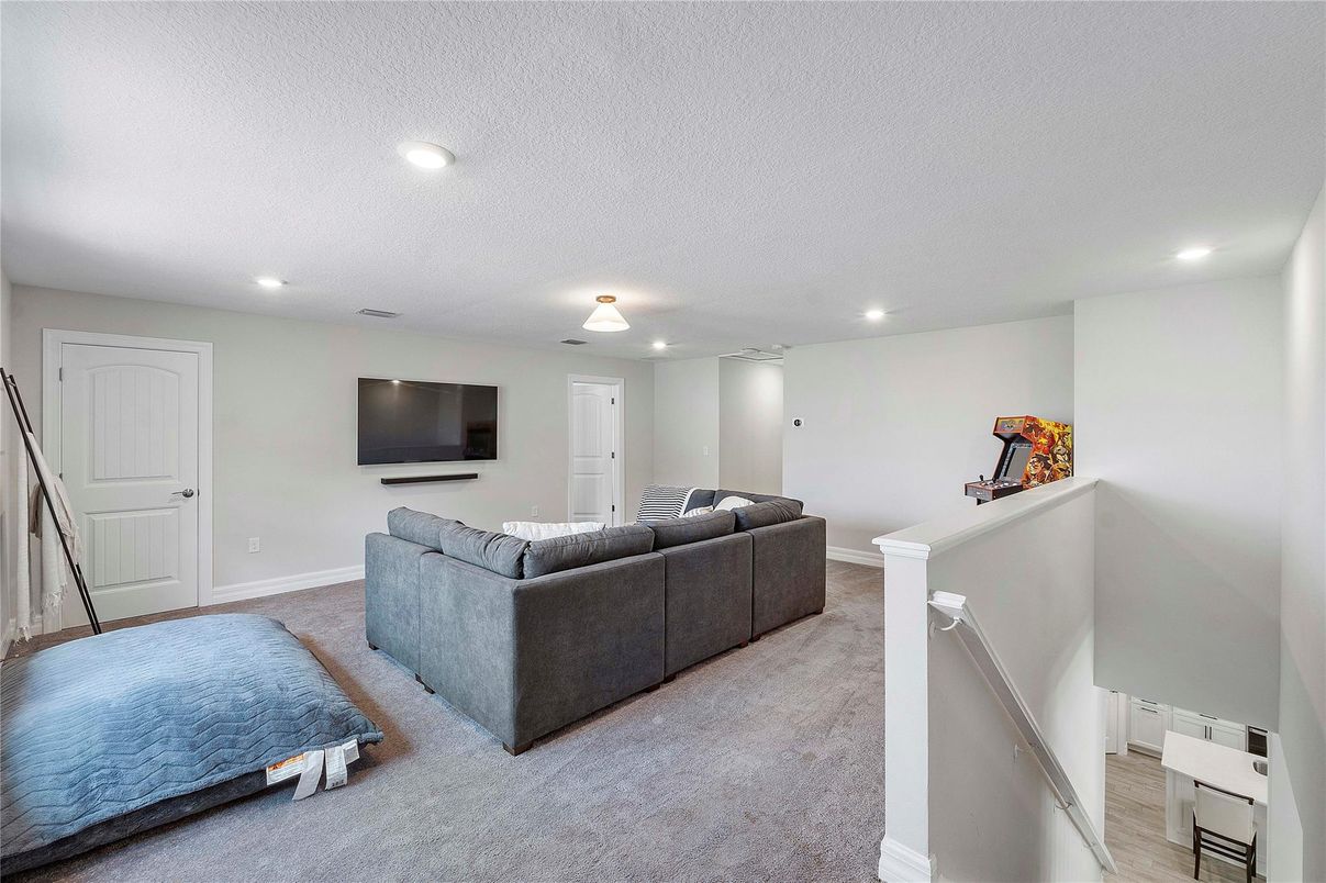 Bedroom, Interior, Living room, Recessed Lighting