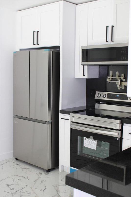Interior, Kitchen, Marble, Stainless Steel Appliances
