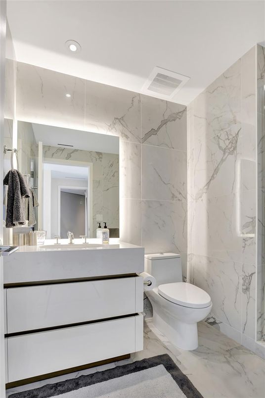 Bathroom, Interior, Marble, Marble Walls, Recessed Lighting