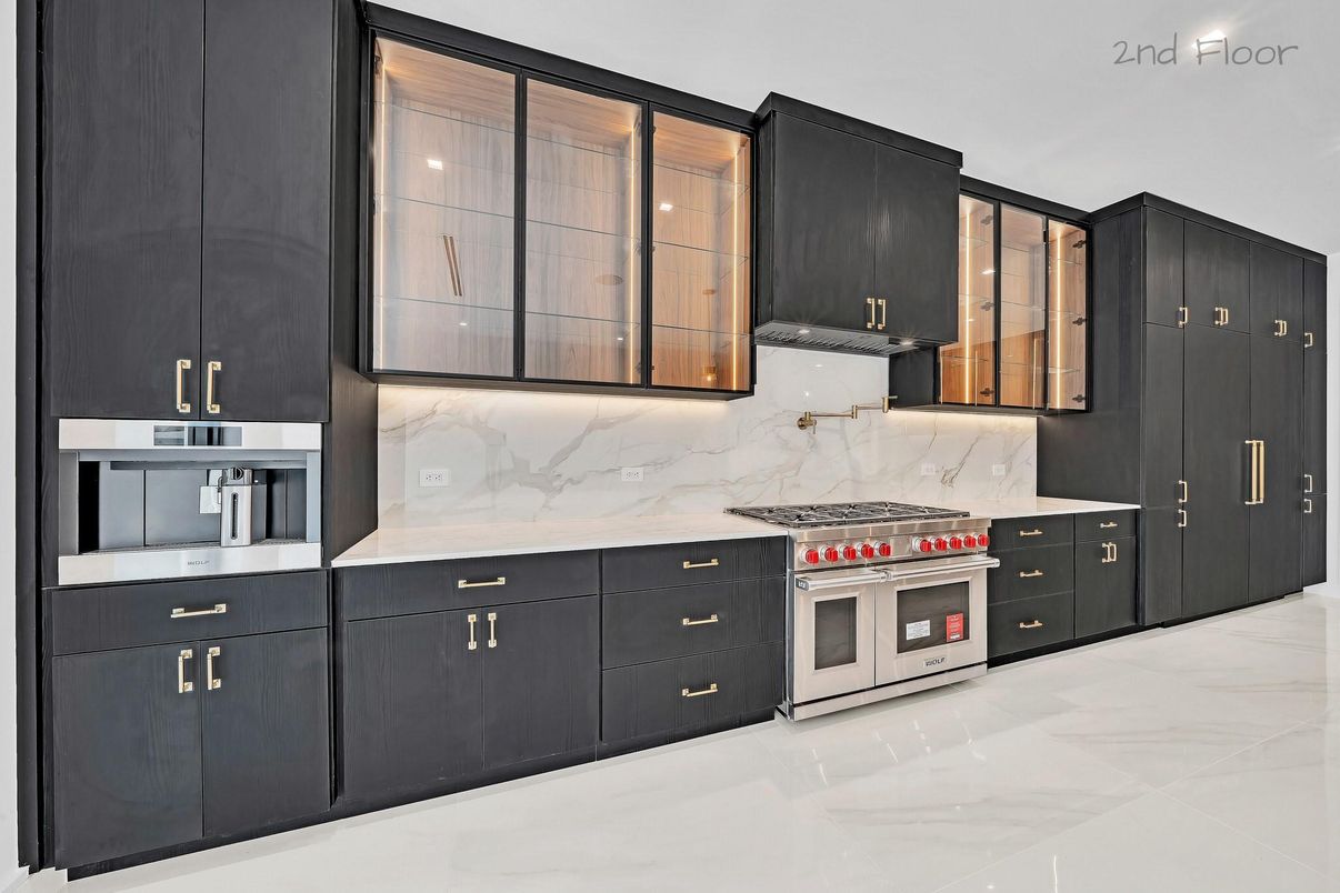 Interior, Kitchen, Marble, Marble Walls, Recessed Lighting