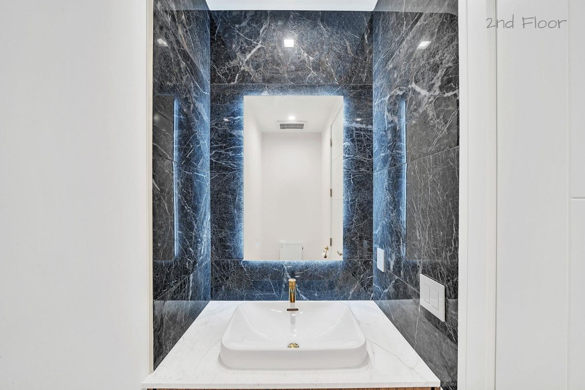 Bathroom, Interior, Marble Walls