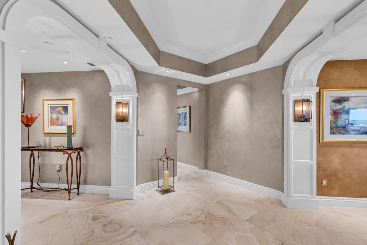 Interior, Recessed Lighting
