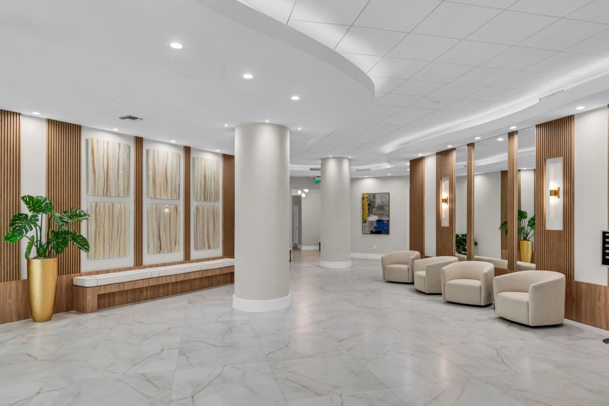 Interior, Marble, Recessed Lighting