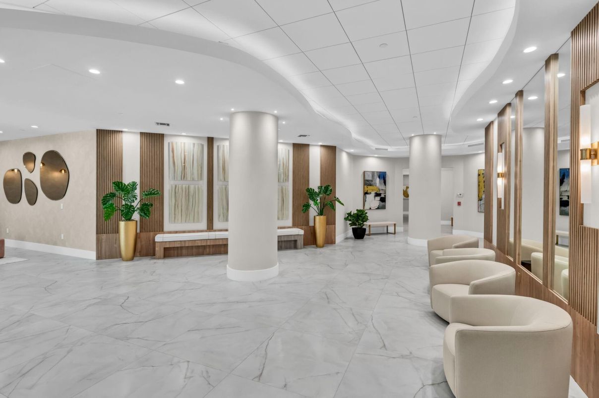 Interior, Marble, Recessed Lighting