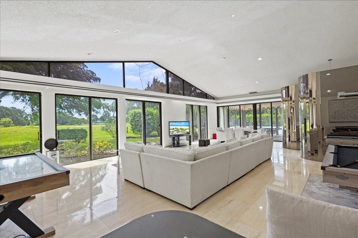 Interior, Living room, Recessed Lighting