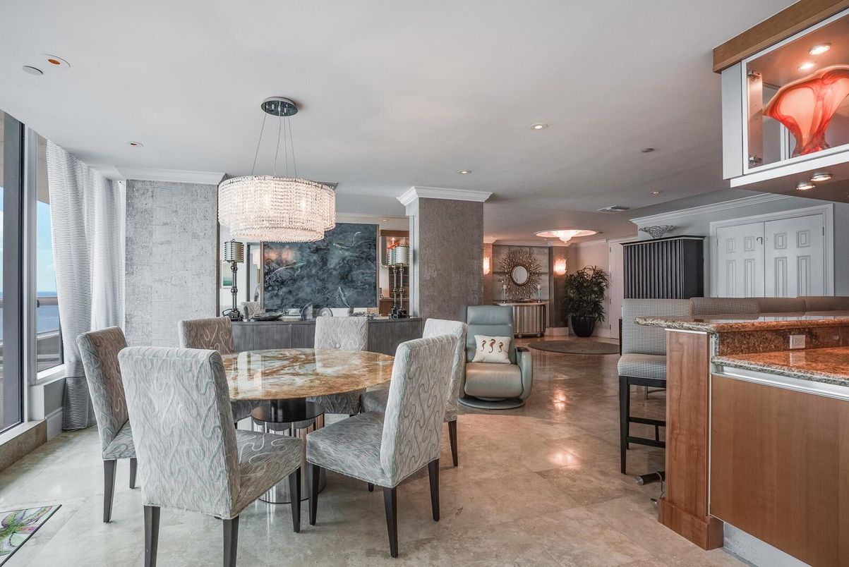Chandelier, Dining room, Interior, Recessed Lighting