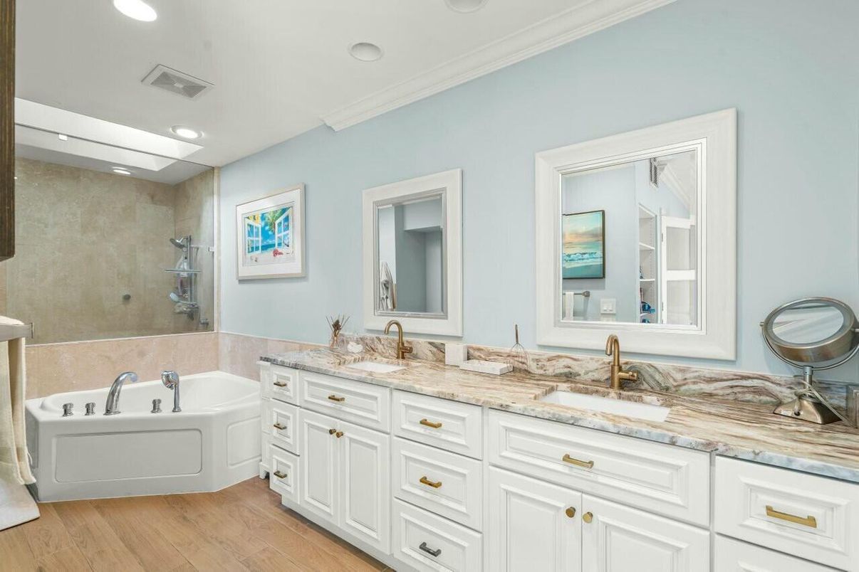 Bathroom, Dual Sink Vanities, Interior, Recessed Lighting, Wood Texture Flooring