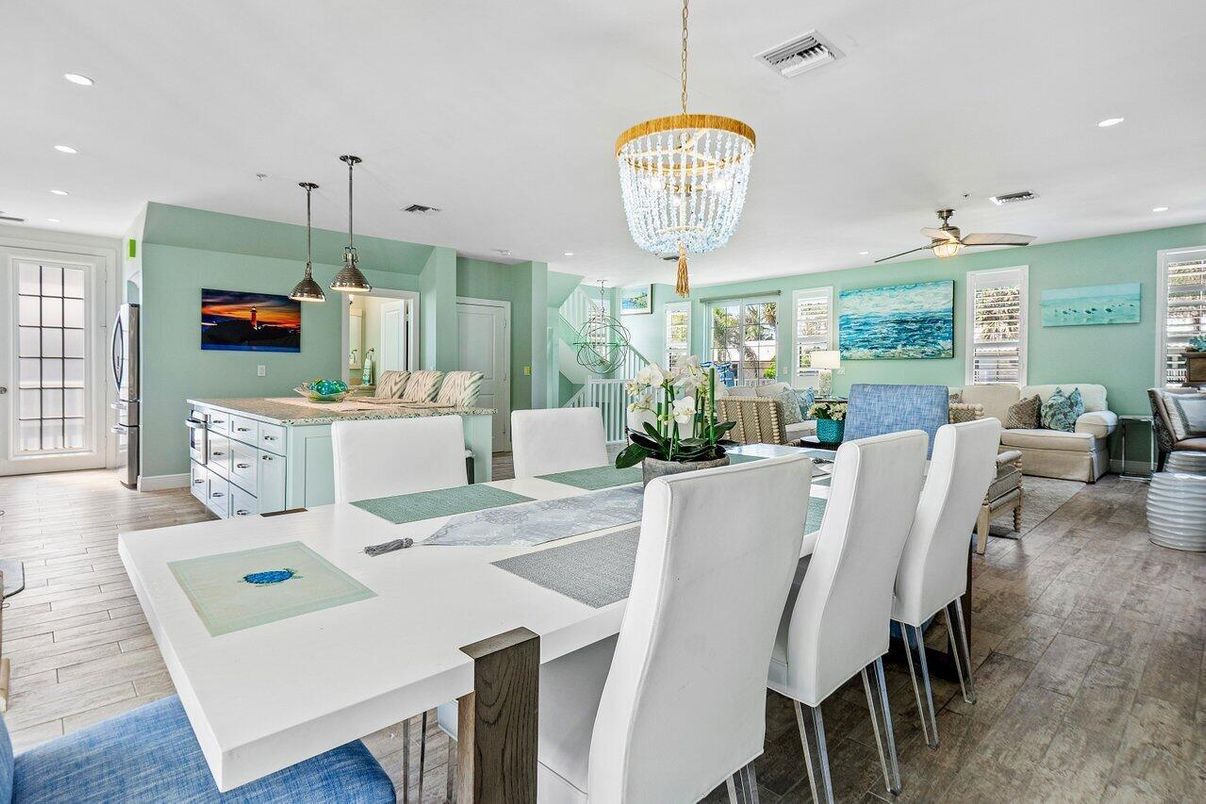 Chandelier, Dining room, Interior, Kitchen, Living room, Pendant Lights, Recessed Lighting, Wood Texture Flooring