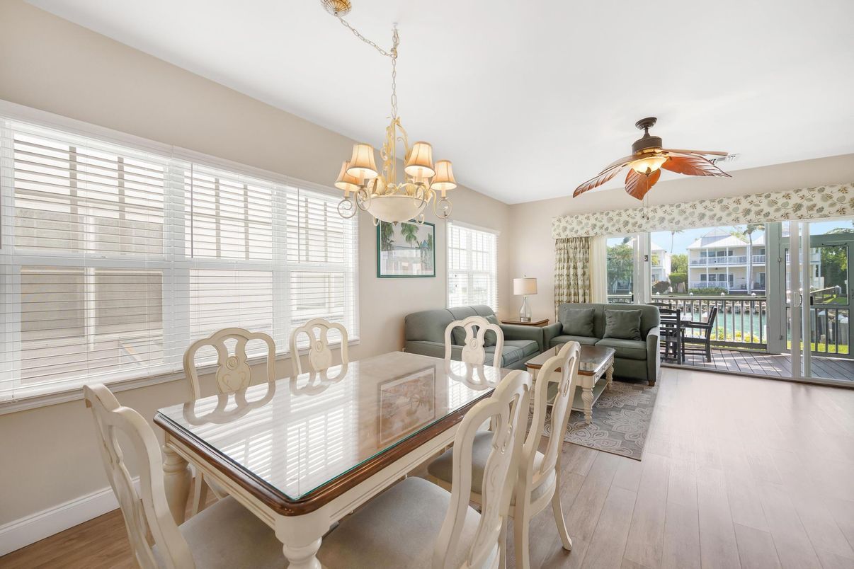 Chandelier, Dining room, Interior, Living room, Wood Texture Flooring