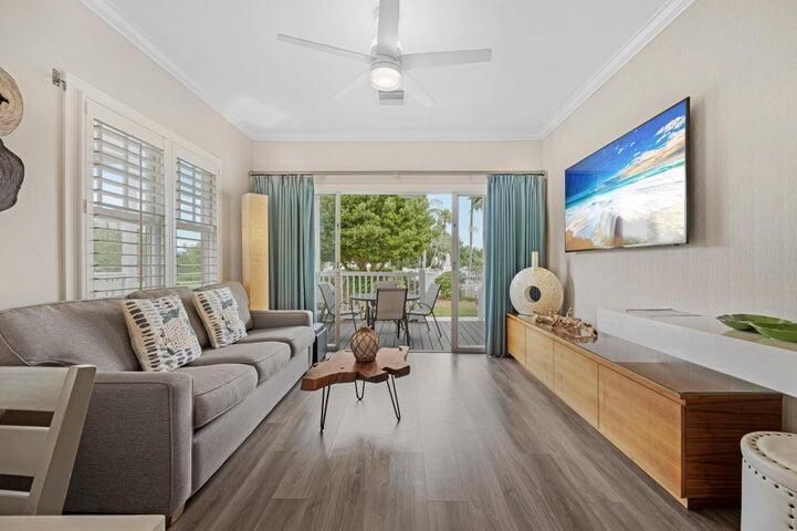 Dining room, Interior, Living room, Wood Texture Flooring