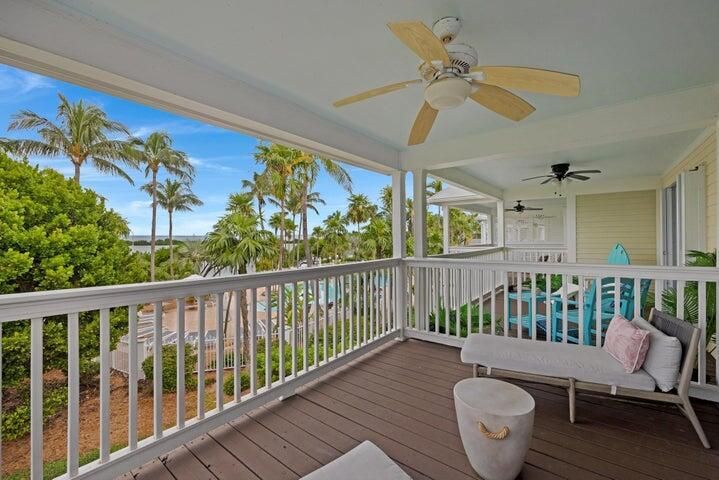 Interior, Sun Room, Wood Texture Flooring