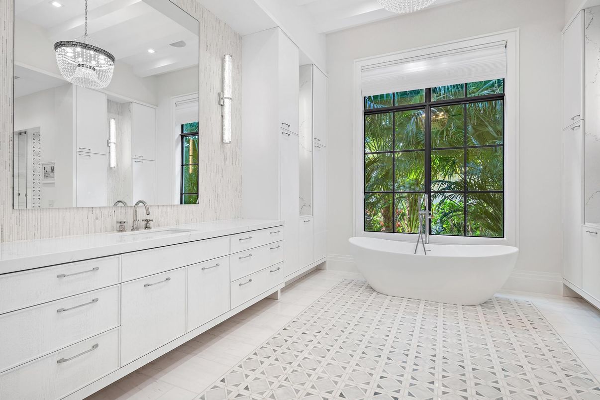 Bathroom, Chandelier, Dual Sink Vanities, Free Standing Baths, Interior, Pendant Lights, Recessed Lighting