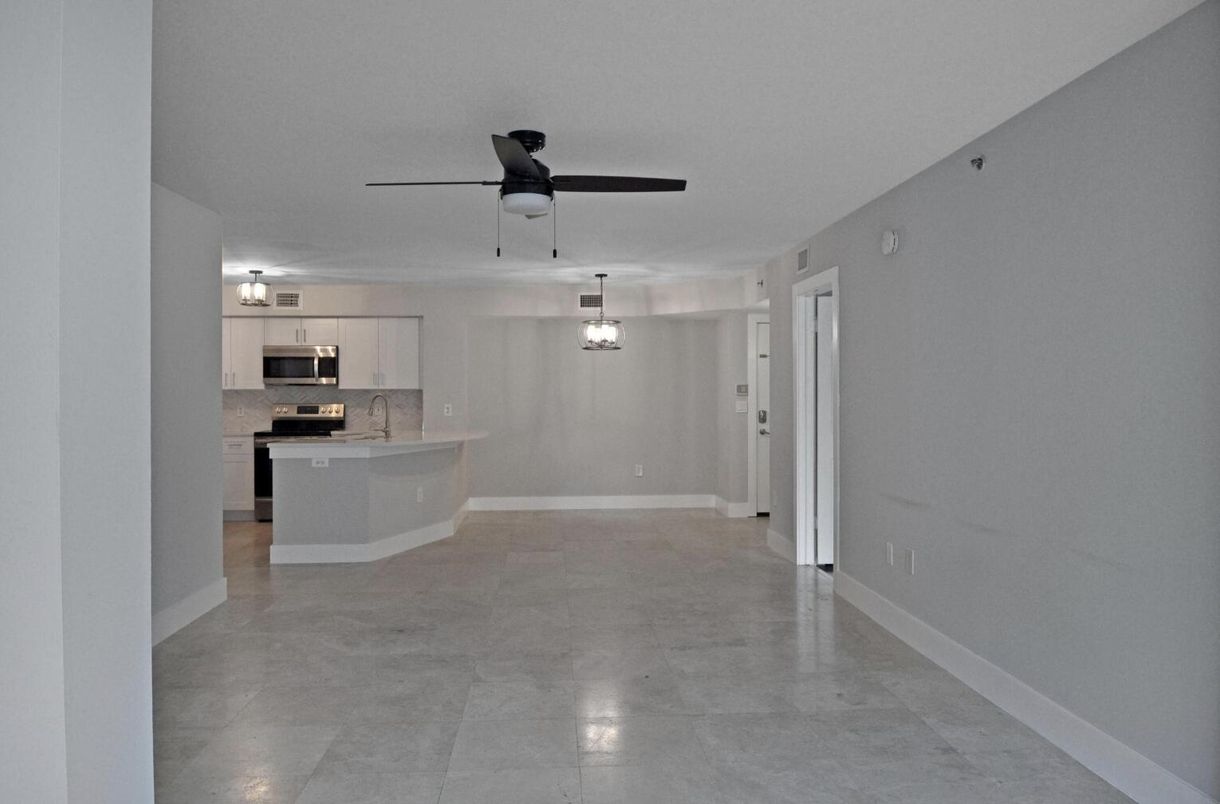 Empty room, Interior, Kitchen, Pendant Lights, Stainless Steel Appliances