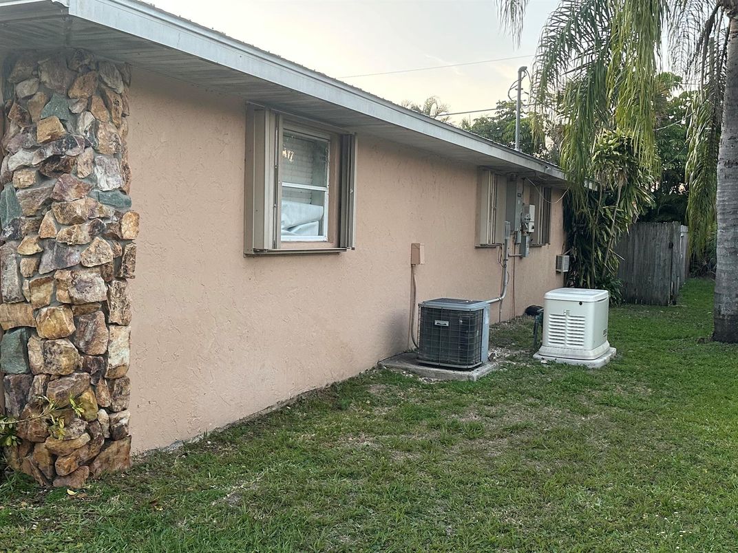 Backyard, Exterior