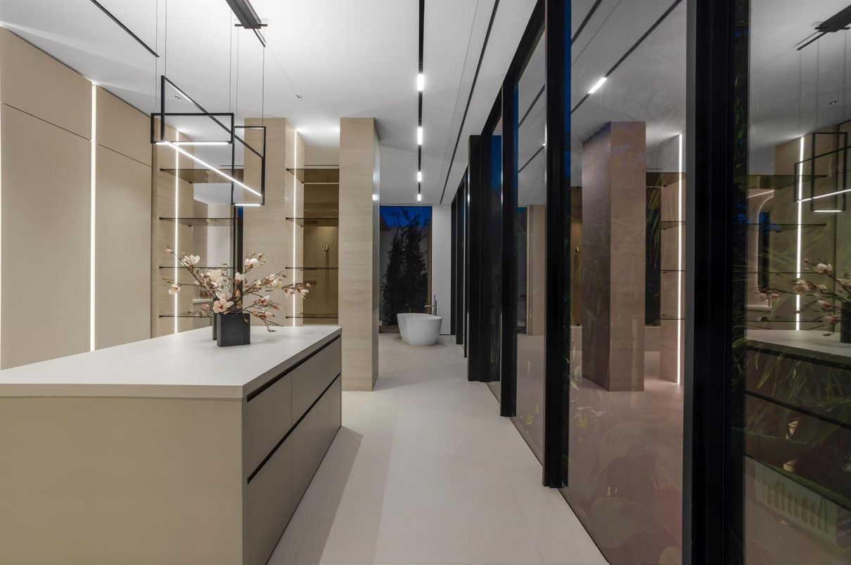 Interior, Recessed Lighting