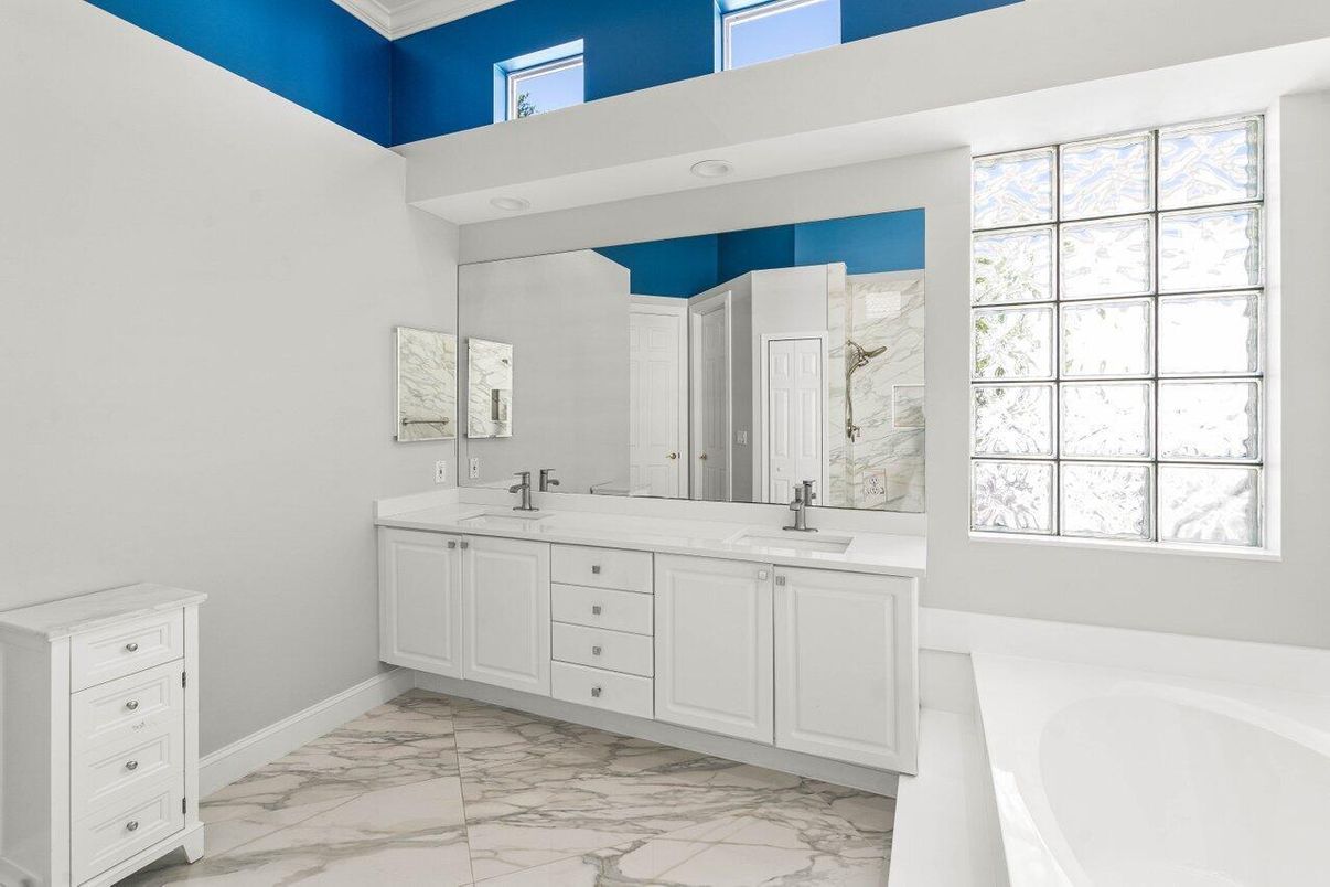 Bathroom, Dual Sink Vanities, Interior, Marble