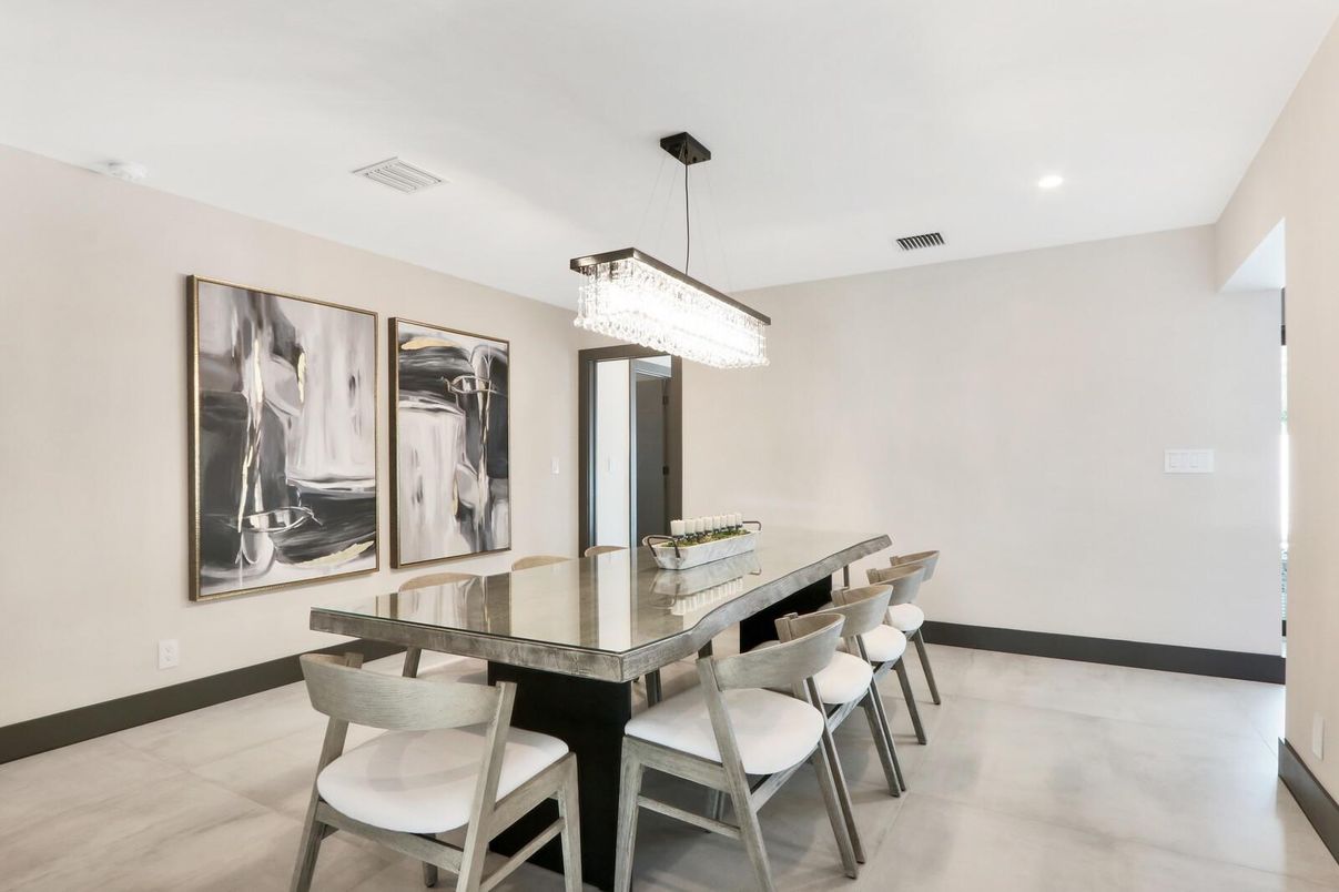 Chandelier, Dining room, Interior, Recessed Lighting