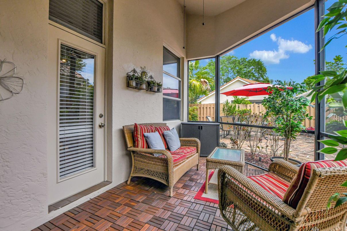 Exterior, Sun Room