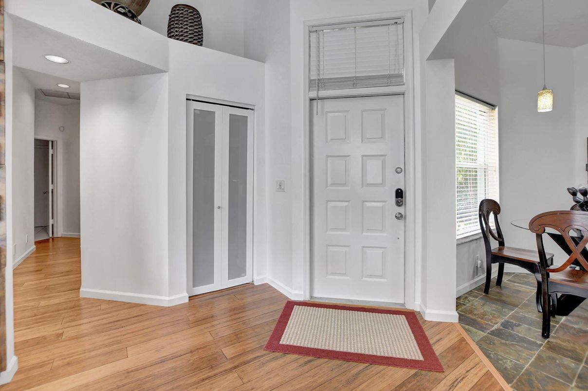 Interior, Pendant Lights, Recessed Lighting, Wood Texture Flooring