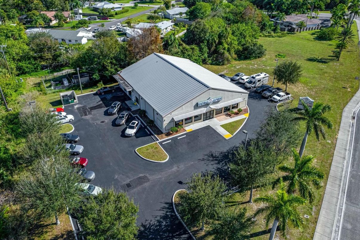 Exterior, Drone