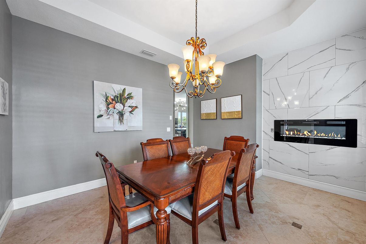 Chandelier, Dining room, Fireplace, Interior