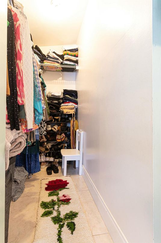 Interior, Walk-in Closets