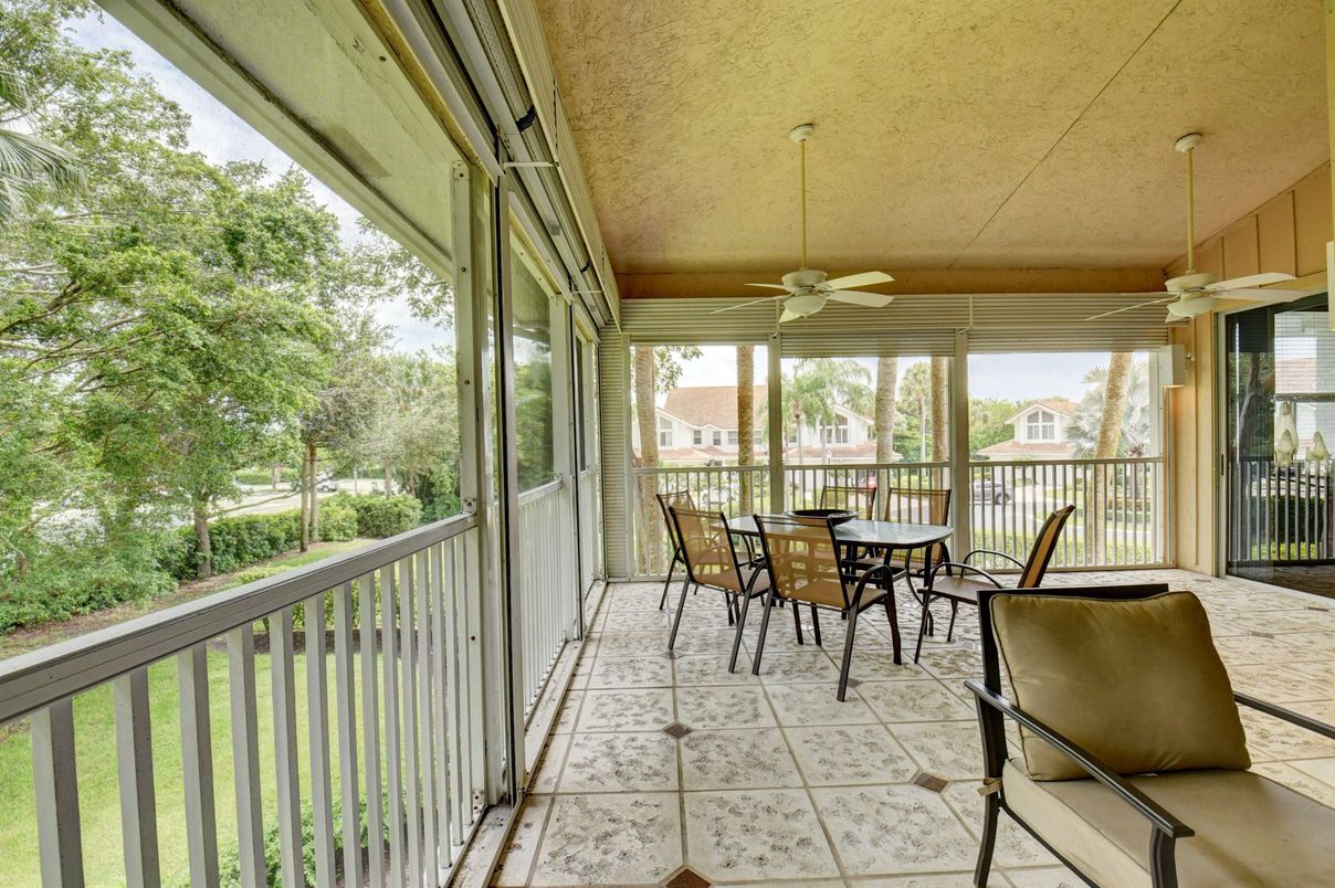 Dining room, Interior, Sun Room