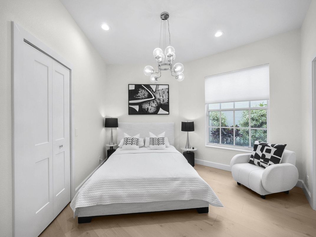 Bedroom, Interior, Pendant Lights, Recessed Lighting, Wood Texture Flooring