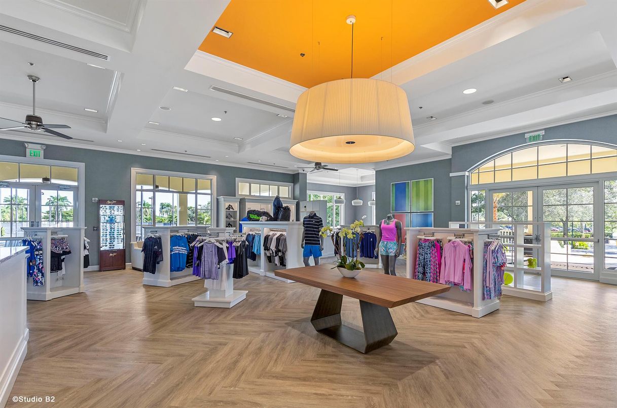 Interior, Pendant Lights, Recessed Lighting, Wood Texture Flooring