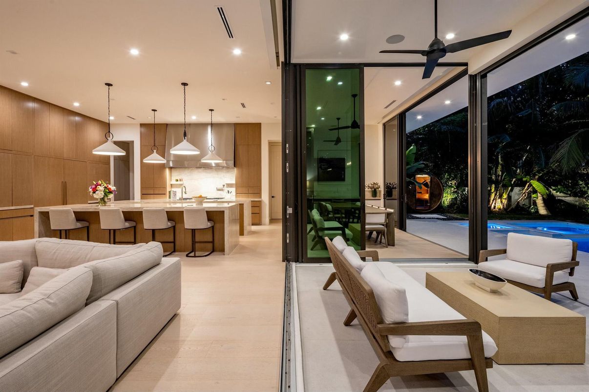 Interior, Kitchen, Living room, Pendant Lights, Recessed Lighting, Wood Texture Flooring