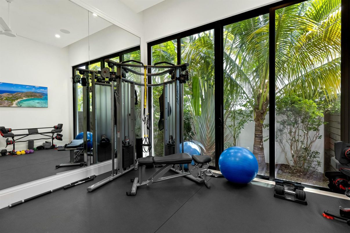 Fitness Equipment, Interior, Recessed Lighting